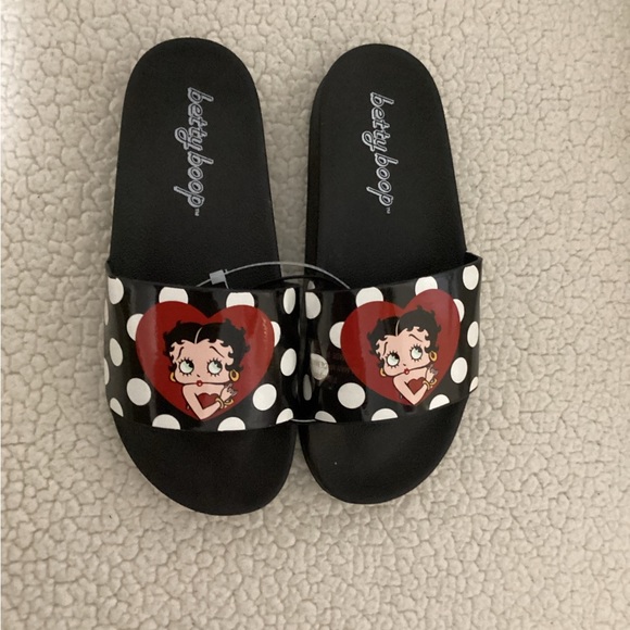 betty boop platform sandals